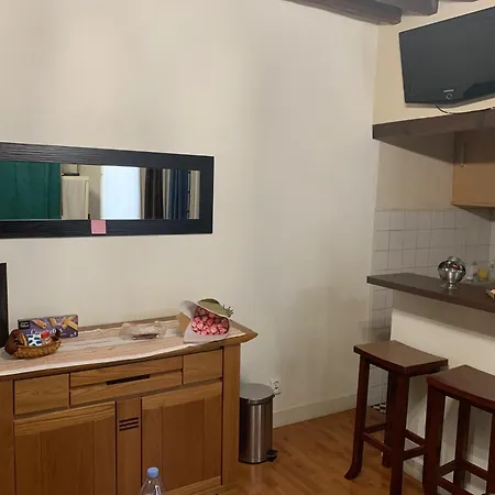 Appartement Design Champ De Mars, 2 Pieces Quartier Tour Eiffel Paris